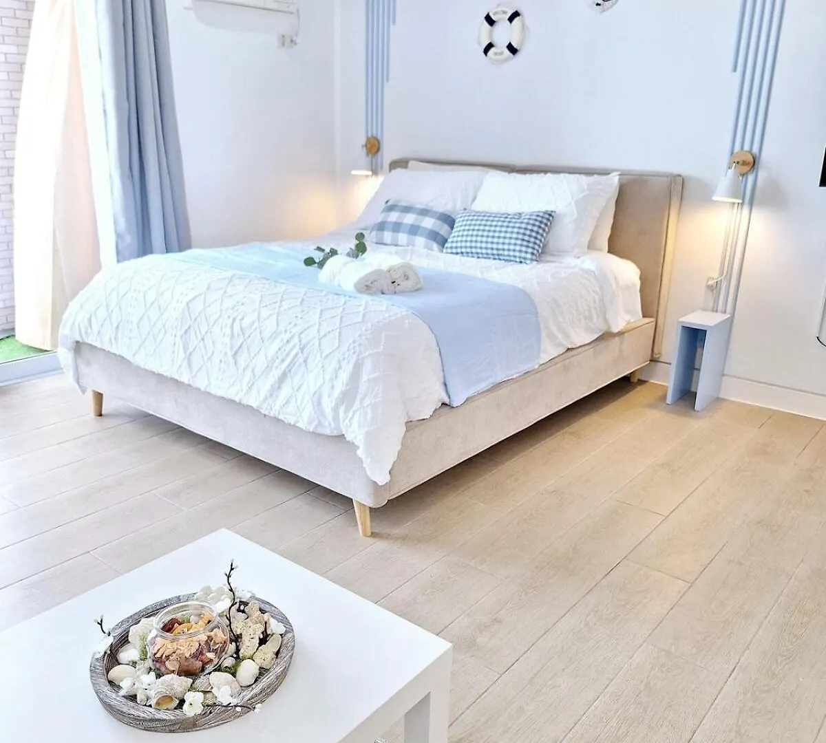 Luxury Coastal, Grand Canal View Manila