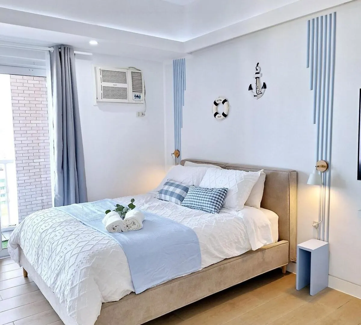 Apartment Luxury Coastal, Grand Canal View Manila Philippines