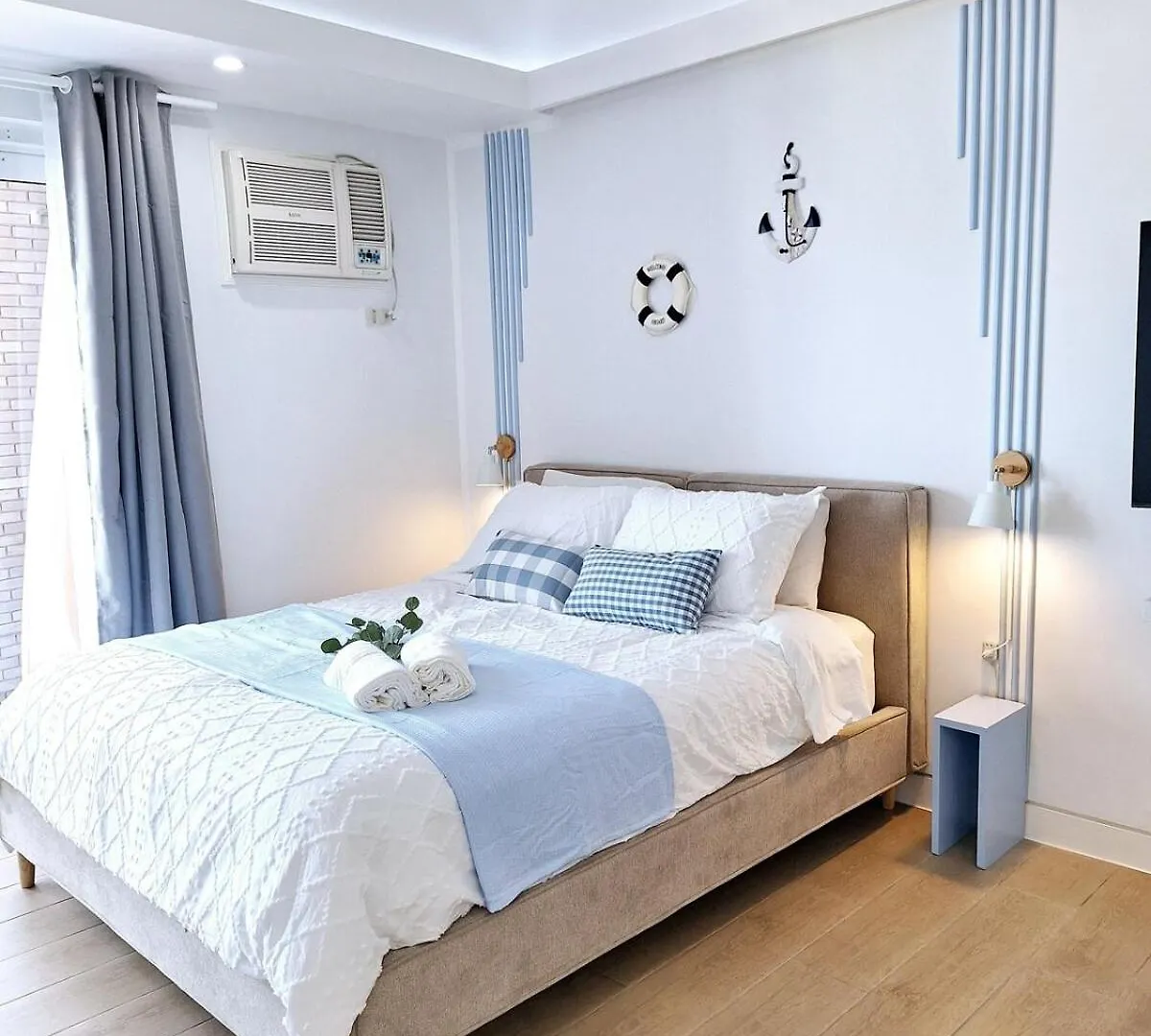 Luxury Coastal, Grand Canal View Manila