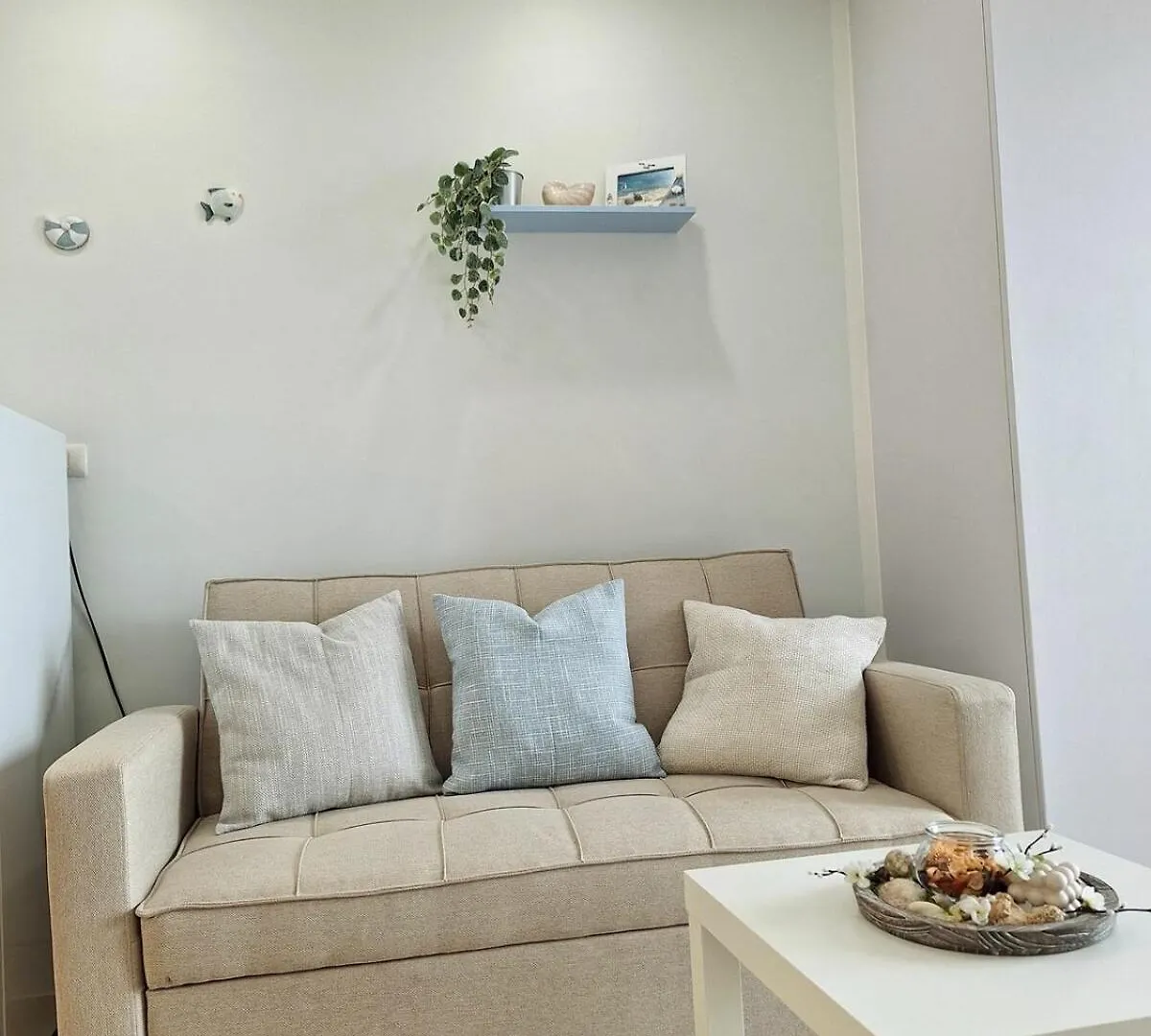 Luxury Coastal, Grand Canal View Manila Apartment