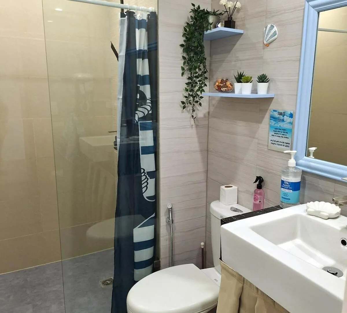Luxury Coastal, Grand Canal View Manila