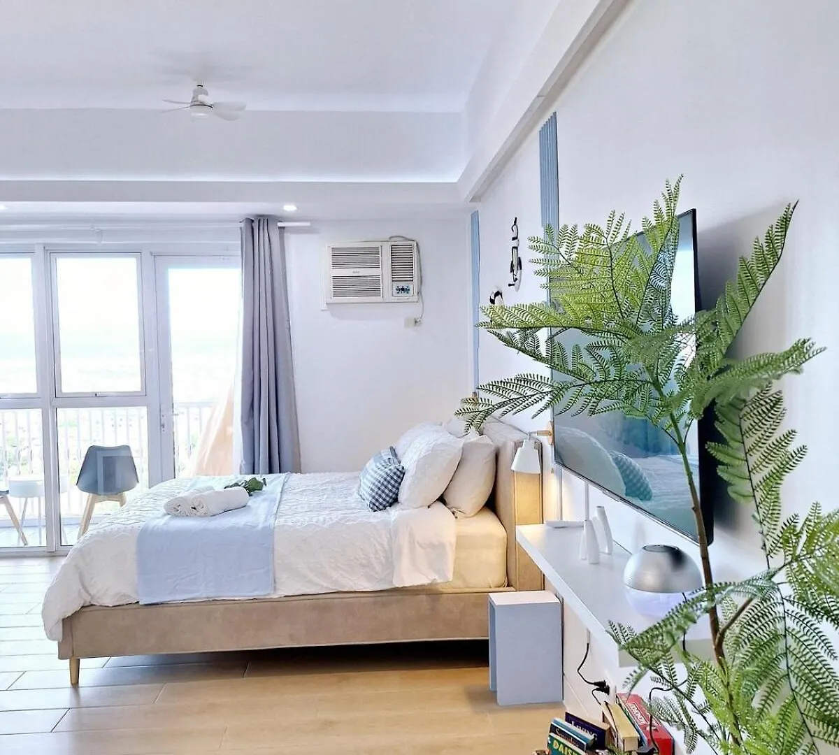 Apartment Luxury Coastal, Grand Canal View Manila